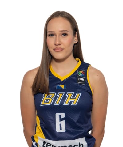 Mujezinovic, Elma photo